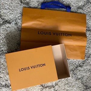 LOUIS VUITTON box and paper bag